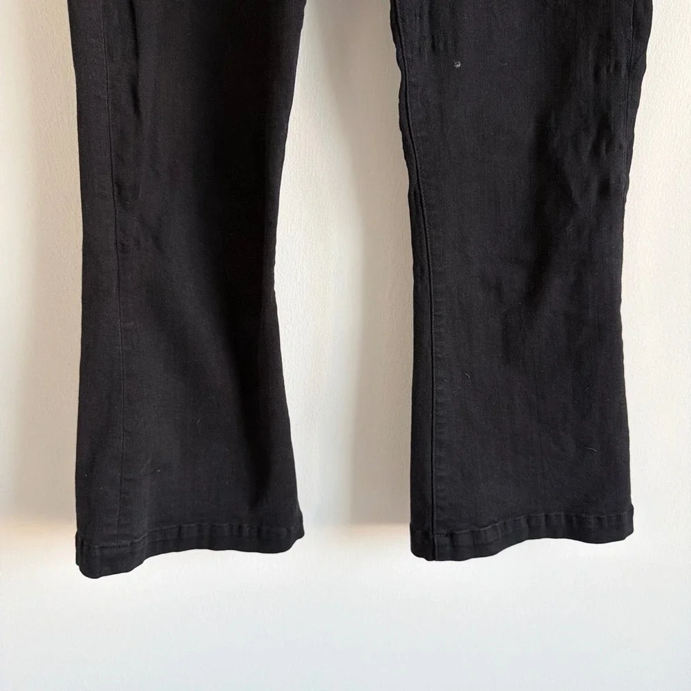 Frame Women's Le‎ Crop Flare Black Jean Size 27